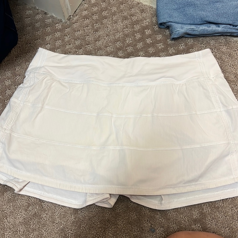 Lululemon Pace Rival Mid-Rise Skirt